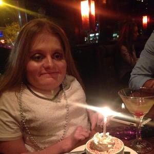 Meet your Posher, Devin